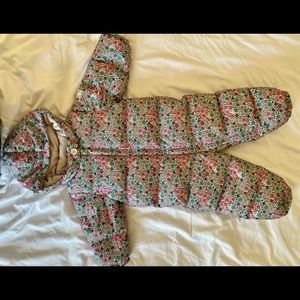 Baby Gap floral Snowsuit SZ 18-24mos